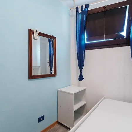 La Casa Del Bouganville Dom wakacyjny Golfo Aranci